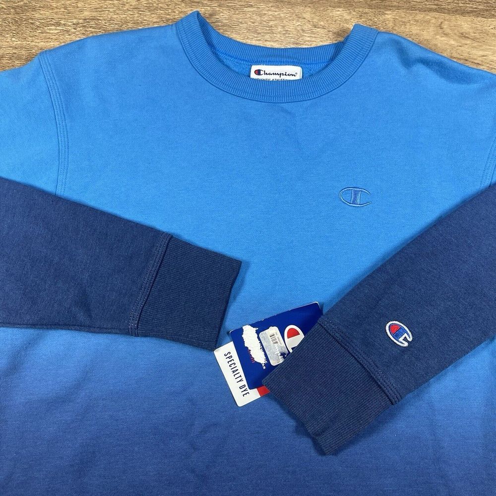 NWT Champion Men's Small Blue Ombre Cotton‎ Polyester Fleece Sweatshirt Pullover